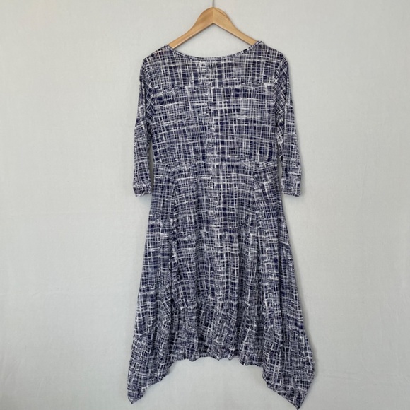 SHANA Women's Size XS Blue White Dress Elbow Sleeves Handkerchief Hem Modest - Picture 4 of 7